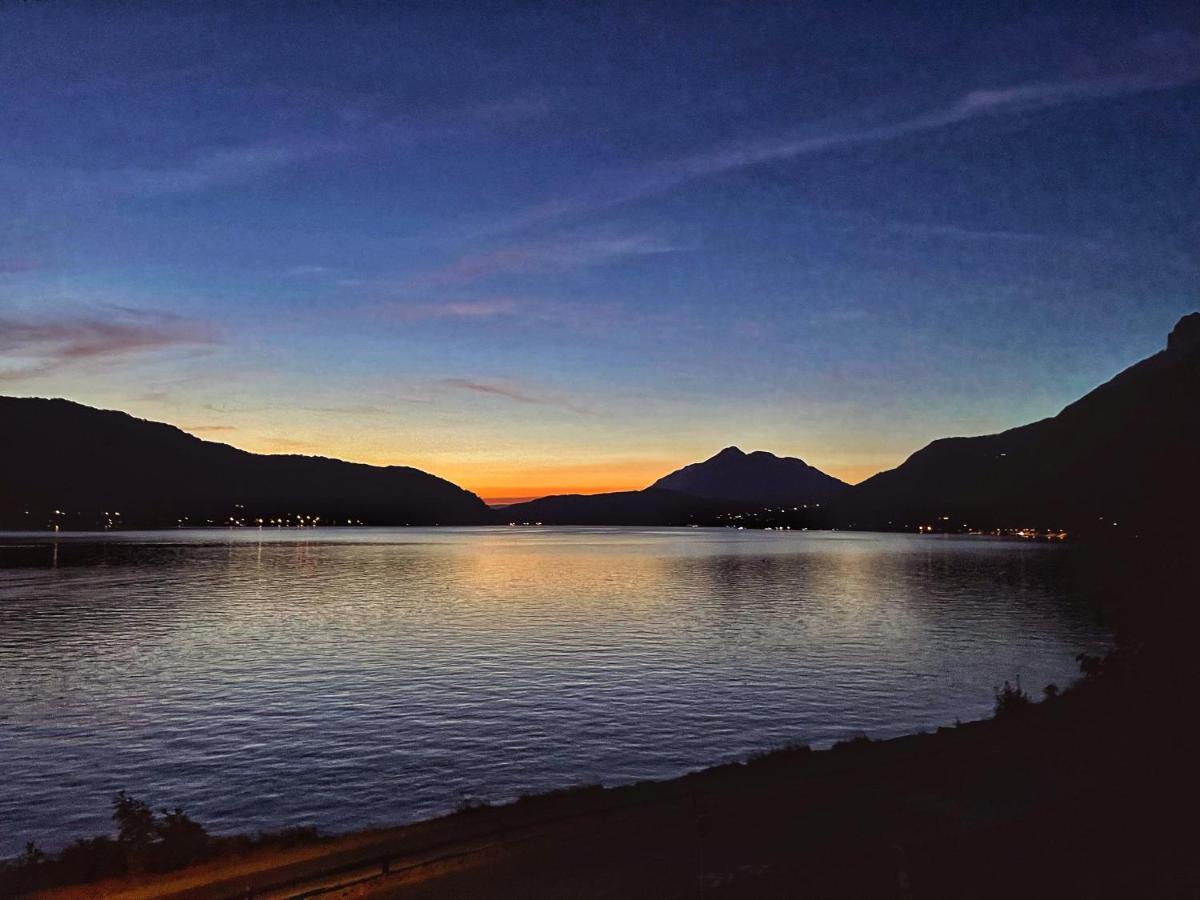 Reflet Bleu Du D'annecy 3 Etoiles - Face Au Lac, Parking Gratuit, Paddle Board