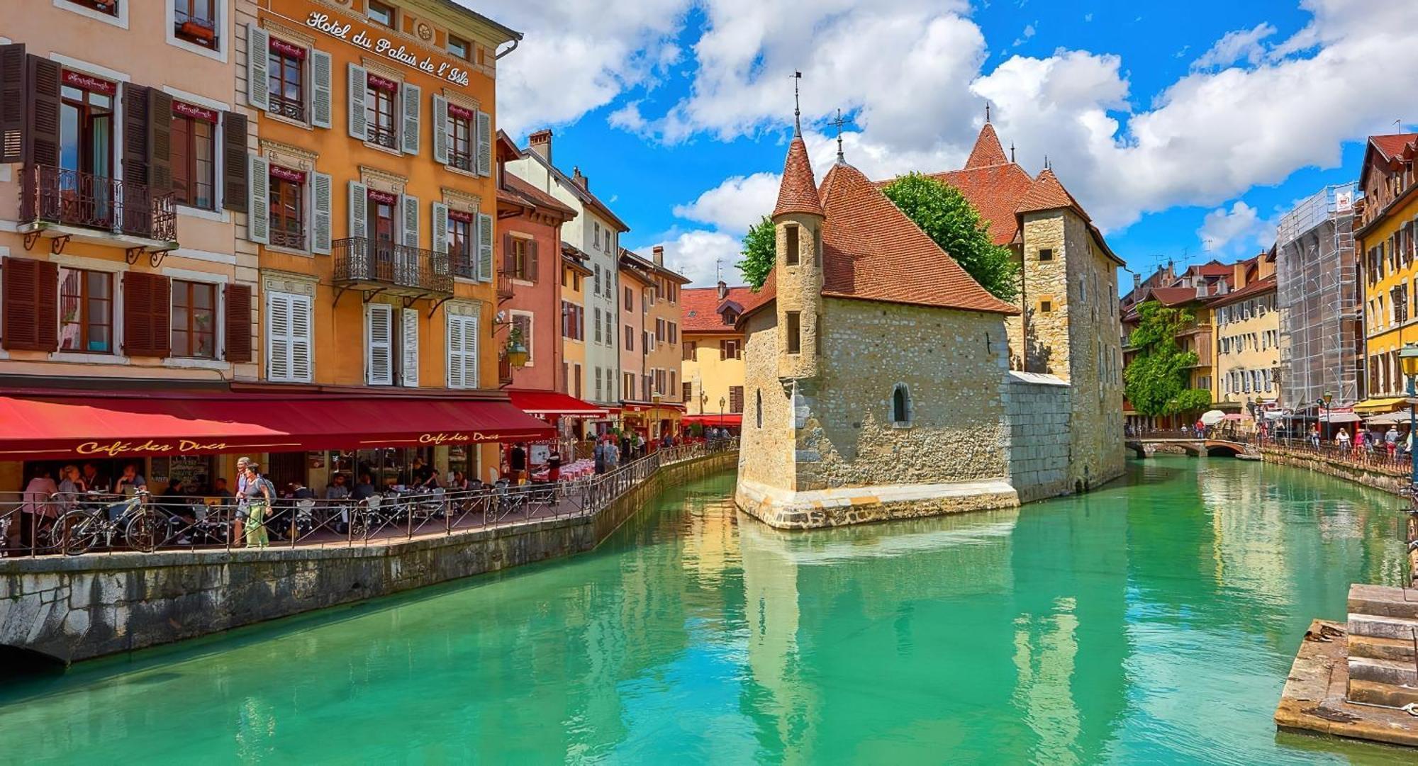 Reflet Bleu Du D'annecy 3 Etoiles - Face Au Lac, Parking Gratuit, Paddle Board